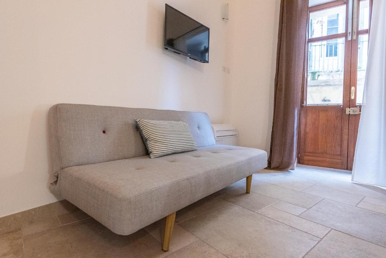 Rubichi 6 - Old Town Apartment Sit Lecce Exterior foto