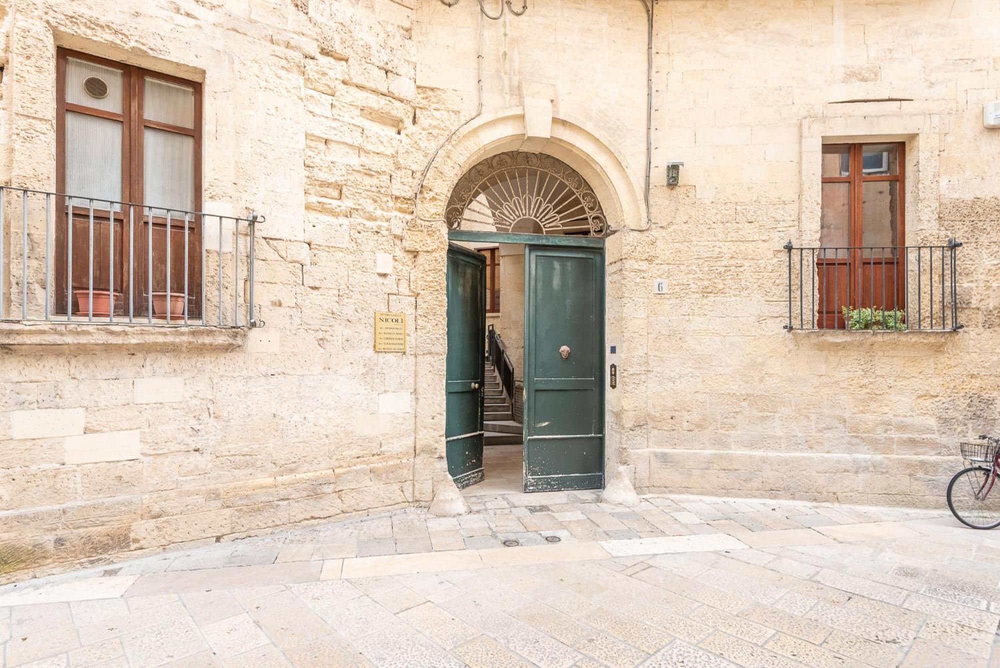 Rubichi 6 - Old Town Apartment Sit Lecce Exterior foto